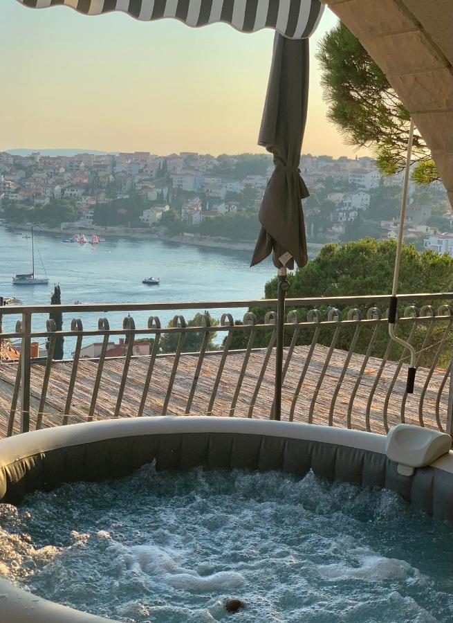 Villa Mira Trogir Buitenkant foto