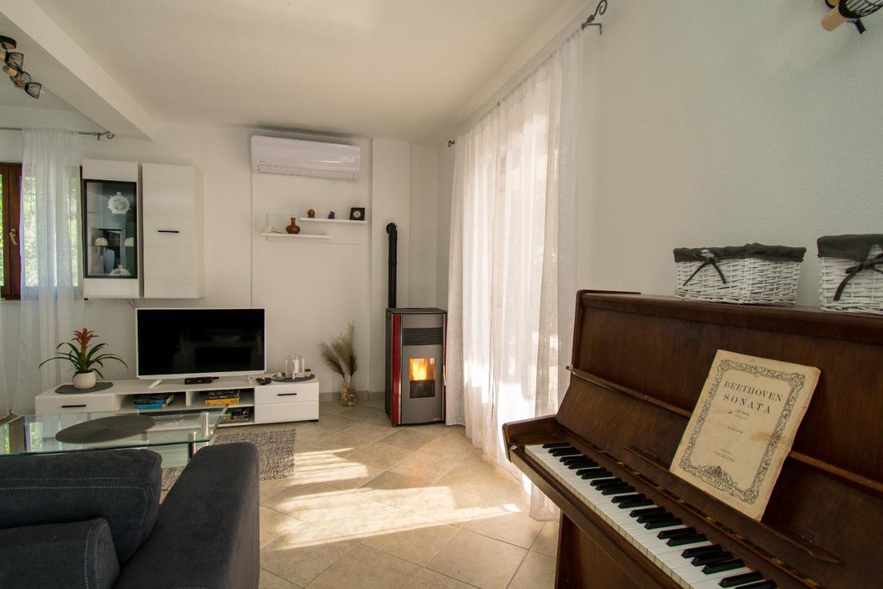 Villa Mira Trogir Buitenkant foto